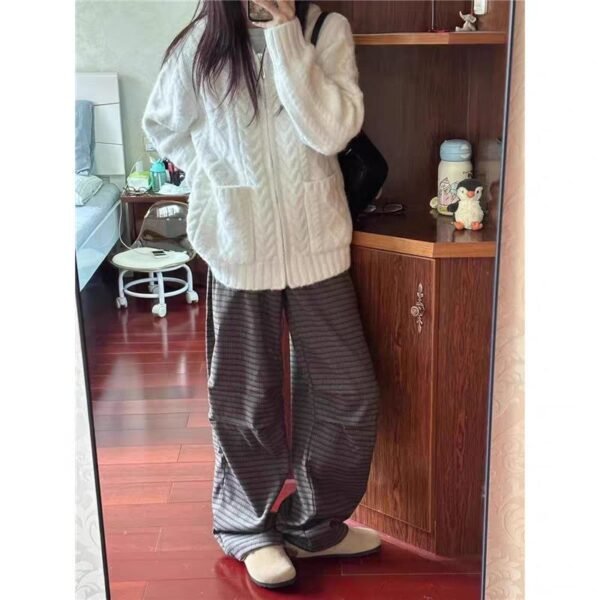 6129720429879429896 knitted white hoodie zip up